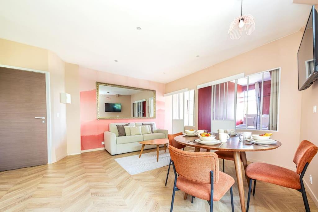 Superbe Rose Pour 6 Avec Sauna Apartment